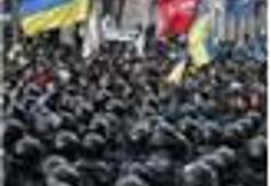 Ukrayna'da o yasa geçti!