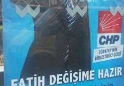 CHP'den Fatih'te ilginç tanıtım afişi!