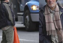 Sokağın ortasında işerken görüntülendi!