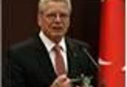 Ankara'nın misafiri  CHP'yi de bombaladı!