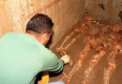 Temel kazan işçiler gözlerine inanamadı