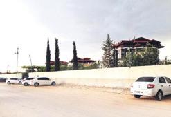 Şato gibi korunan eve kanlı baskın!