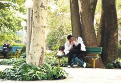 Parklarda aşk cepte iPhone