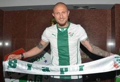Üç futbolcudan Bursaspor'a ihtar