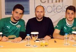 Akhisar'da iki imza daha!