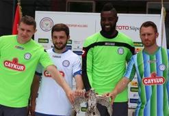 Rizespor, yeni transferlerini tanıttı