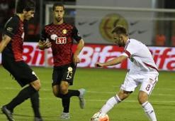 35'lik Gekas şov yaptı