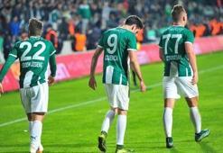 Bursaspor'un kartsız maçı yok!