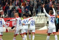 Sivasspor’da ‘Mesut’ galibiyet