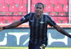 Bursaspor, Rodallega’yı istiyor