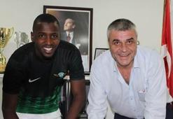 Akhisar Belediyespor, Sissoko ile 3 yıllık sözleşme imzaladı