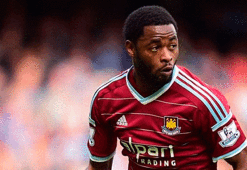 Alex Song geliyor