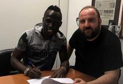 Bursaspor, Badu'yu renklerine bağladı