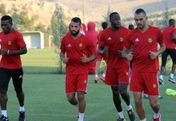 Kadroda sadece 8 oyuncu kaldı