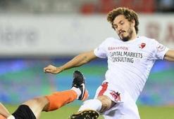 Salih Uçan bombası!