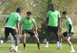 Atiker Konyaspor, Rize'ye savunma-hücum çalıştı!