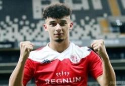 Gökdeniz Bayrakdar ve Vitor Hugo gelişmesi!