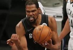 Durant'tan, 49 sayı, 17 ribaunt, 10 asist!