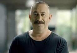 Cem Yılmaz'dan dikkat çeken çağrı: Şakası yok ama...