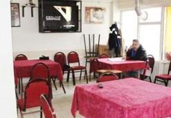 Kahvelerde oyun oynanacak mı, kahvehanelerde oyun yasağı kalktı mı? Kıraathanelerde/kahvelerde oyun oynamak yasak mı serbest mi?