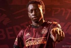 Galatasaray'a bir sol bek adayı daha