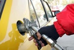 Akaryakıt fiyatlarıyla ilgili flaş gelişme! Bir zam daha geldi