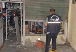Adana'da dükkana EYP'li saldırı