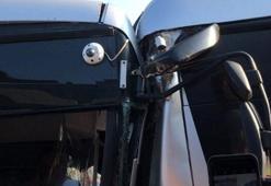 Küçükçekmece'de metrobüs kazası! Yaralılar var...