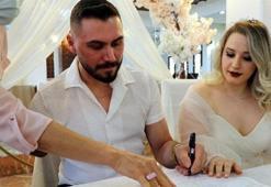 'Pençe-Şimşek' harekatının gazisi, hastanede evlendi