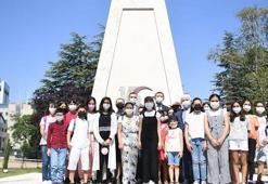 Bakan Selçuk ve öğrencilerden TBMM'ye '15 Temmuz' ziyareti