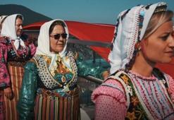 Azdavay'dan 600 yıllık kültürün ürünü yöresel kıyafetlerle '15 Temmuz' mesajı