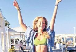 Bade İşçil'den tatil pozları