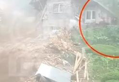 Rize'deki sel felaketinden korkutan görüntü! Evin yarısını alıp götürdü