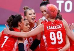Tokyo 2020 Olimpiyat Oyunları'nda Filenin Sultanları ilk mağlubiyeti aldı: Türkiye 1 - İtalya 3