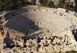 Prof. Dr. Çevik: Myra, Anadolu'nun 'Pompei'si