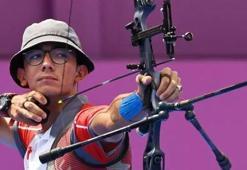 Mete Gazoz kimdir, kaç yaşında, nereli? Türkiye’ye ilk olimpiyat madalyasını getiren Mete Gazoz’un biyografisi…