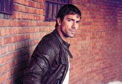 İbrahim Çelikkol kimdir? İbrahim Çelikkol kaç yaşında, aslen nereli, evli mi? Oyuncu Çelikkol’un hayatı ile oynadığı dizi ve filmler…