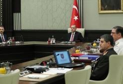 YAŞ kararı terfi listesi! YAŞ terfi eden ve emekli olan albaylar kim? İşte YAŞ kararı tam liste 2021...