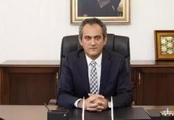 Yeni Milli Eğitim Bakanı Mahmut Özer kimdir? Mahmut Özer nereli, kaç yaşında, evli mi eşi kim?