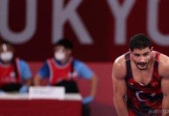 Taha Akgül'den bronz madalya