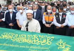 Cumhurbaşkanı Erdoğan, Bozkurt'taki selde hayatını kaybeden vatandaşın  cenaze namazına katıldı