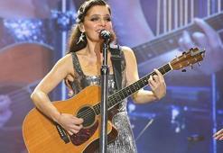 Boğaz konserleri geri döndü! Kuruçeşme'de görkemli açılış