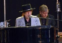 Bob Dylan hakkında cinsel istismar iddiası!