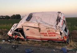 Ambulans devrildi! Yeni doğan bebek öldü, 2 sağlıkçı ve şoför yaralı