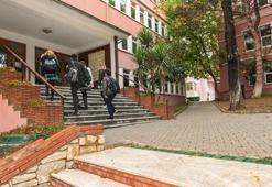 Liseler ne zaman açılıyor? Okullar yüz yüze mi açılacak? Bakan Özer açıkladı!