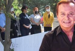 Seyfi Dursunoğlu mezarı başında anıldı