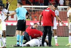 Beşiktaş'ta Fabrice N'Sakala hastaneye kaldırıldı