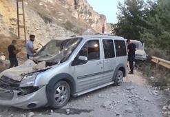 Birecik-Halfeti yolu heyelan nedeniyle trafiğe kapandı
