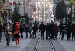 Kısıtlamalar yeniden gelir mi, sokağa çıkma yasağı geri gelecek mi?