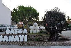 Datça'da yapılan Sanayi Ağacı heykeli tartışmaya neden oldu